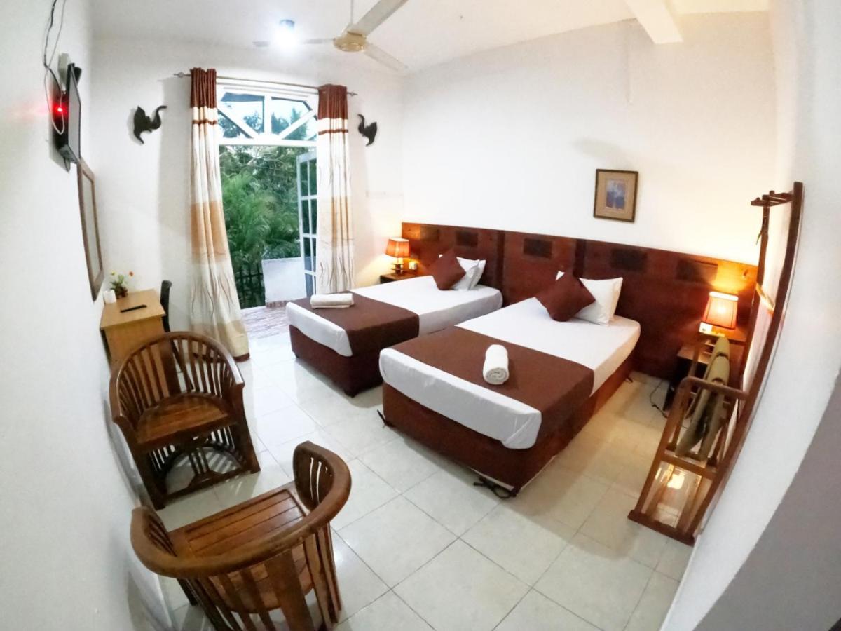 Hotel Seyara 3*