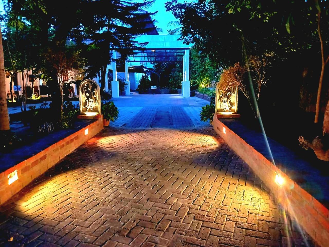 Seyara Hotel